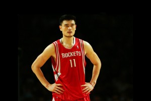 爱游戏体育app网页版下载-切尔西欧冠之夜：库库雷利亚独挑大梁，库尔图瓦在切尔西穿几号